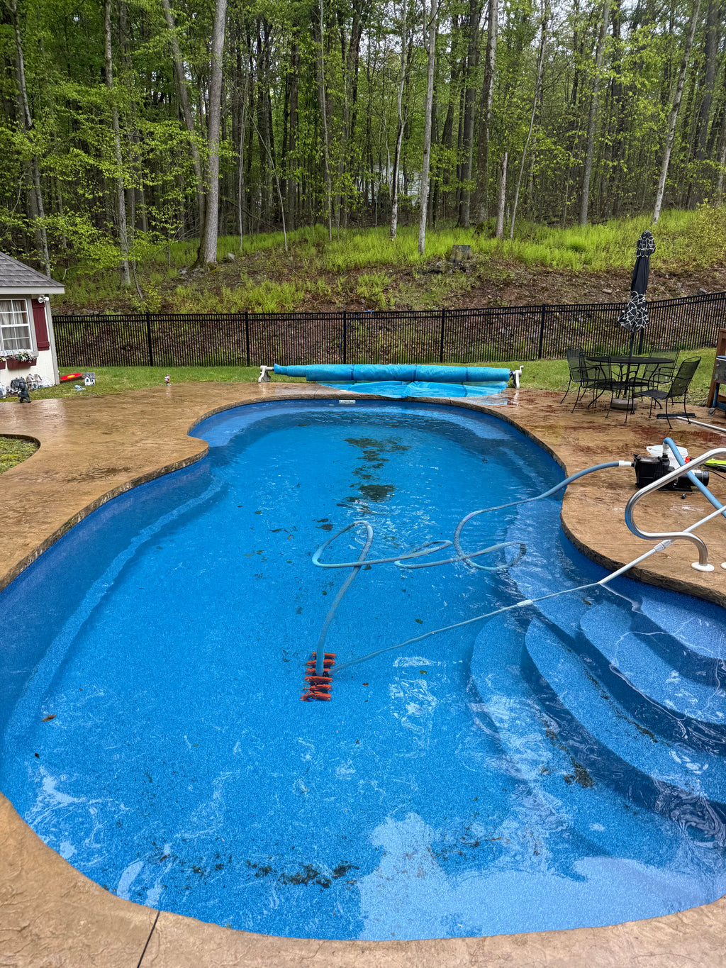 Initial Stock Pool Initial Vacuum – Blue Bottom Pools